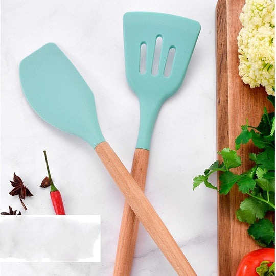 New silicone kitchenware with wooden handle