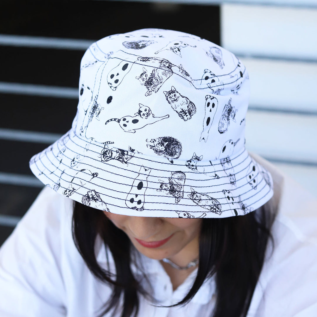 Junji Ito Yon & Mu Spooky Cat Bucket Hat