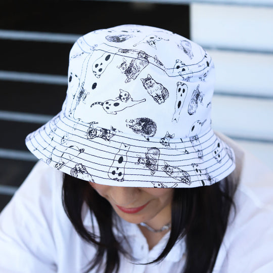 Junji Ito Yon & Mu Spooky Cat Bucket Hat